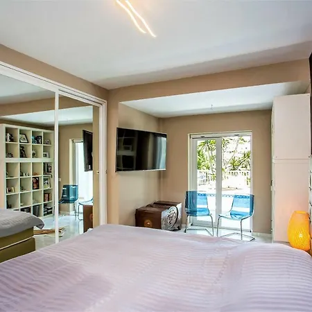 Villa Luxury With Swimming Pool And Jacuzzi *